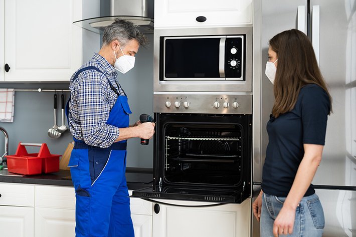 signs-of-oven-problems-west-michigan-appliance-repair-services